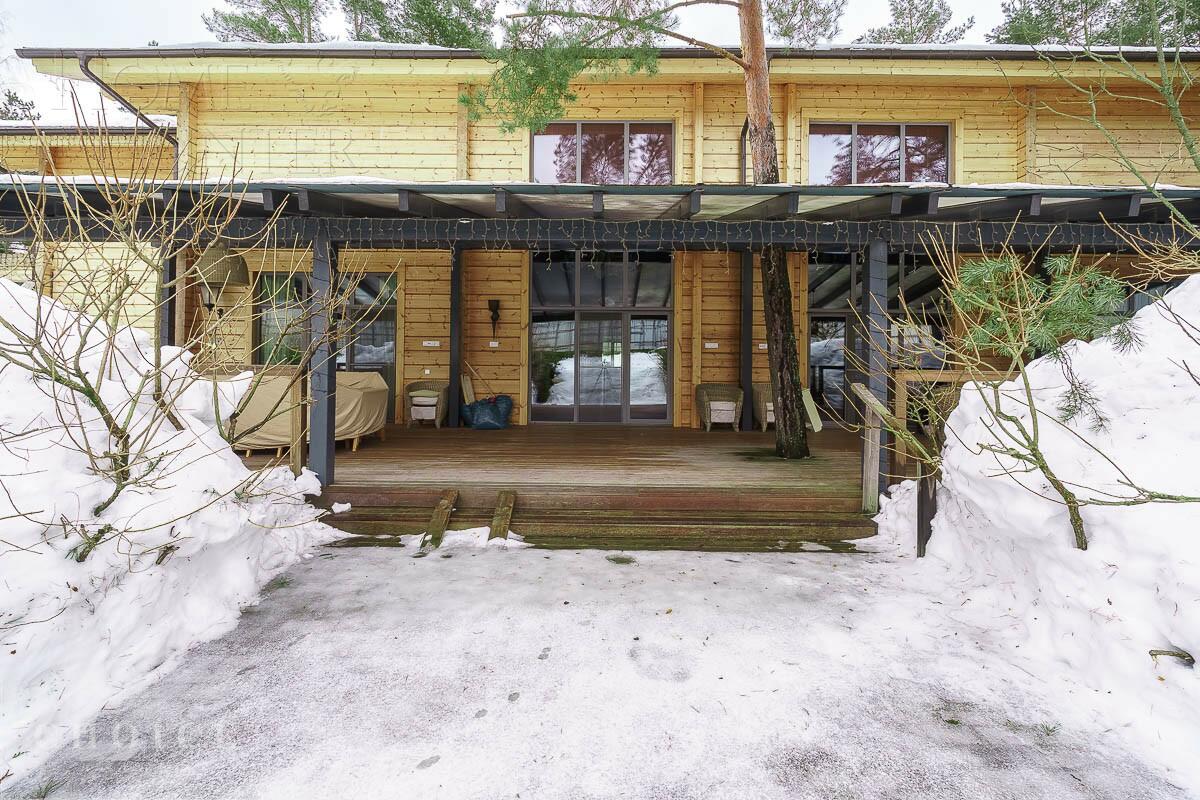 2-этажный коттедж 790 м² с отделкой