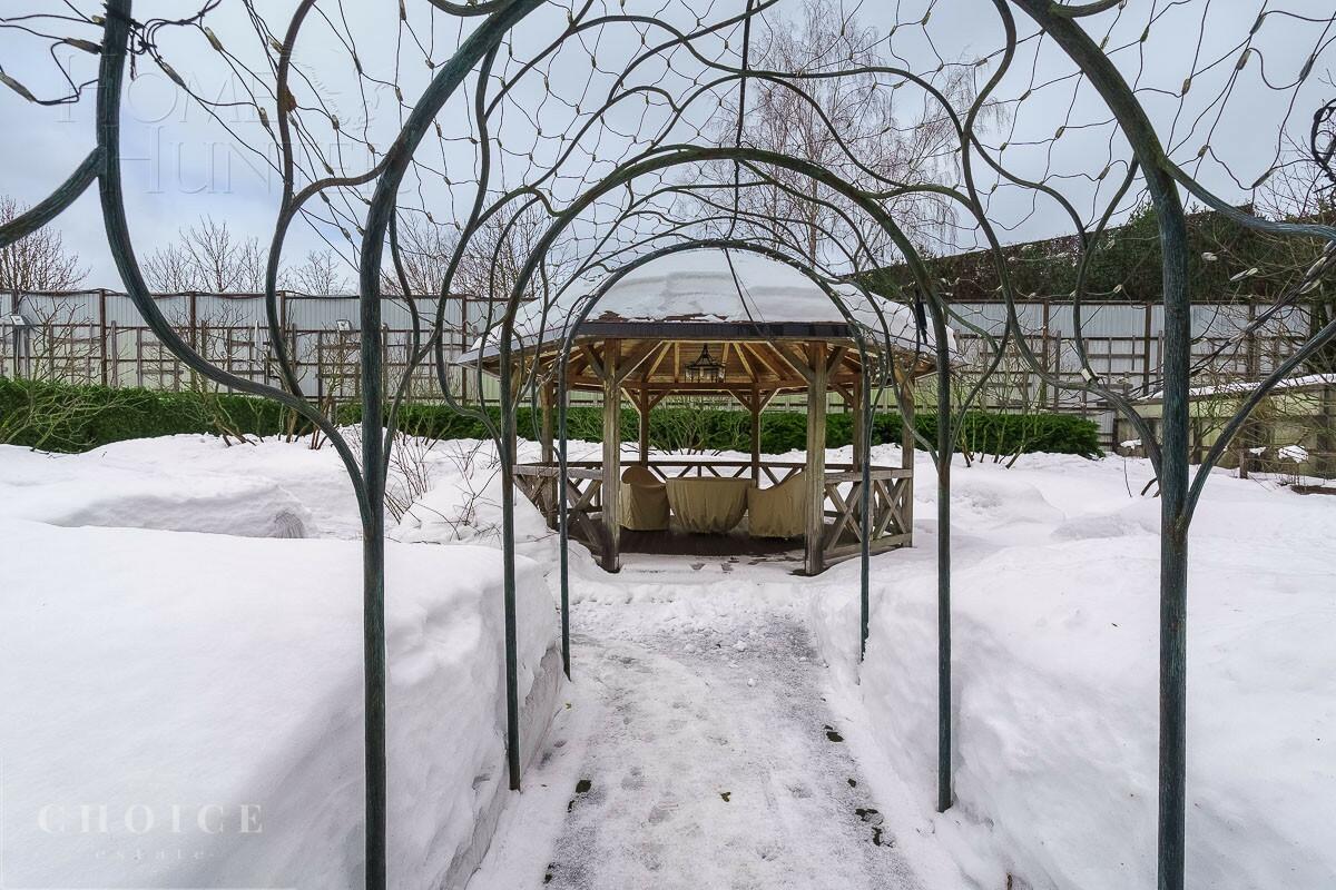 2-этажный коттедж 790 м² с отделкой