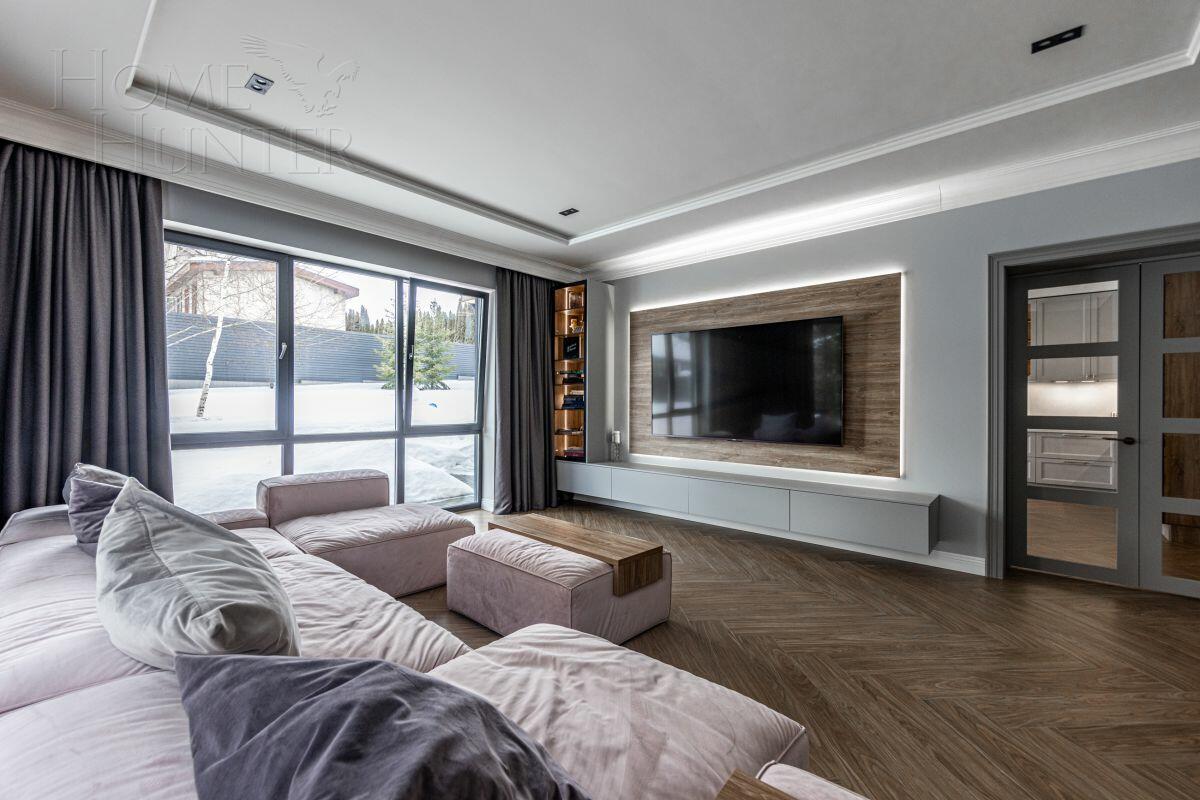 2-этажный коттедж 310 м² с отделкой