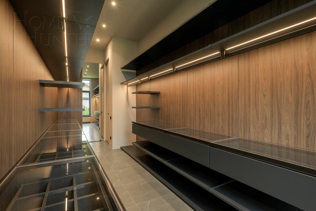 2-этажный коттедж 622 м² с отделкой