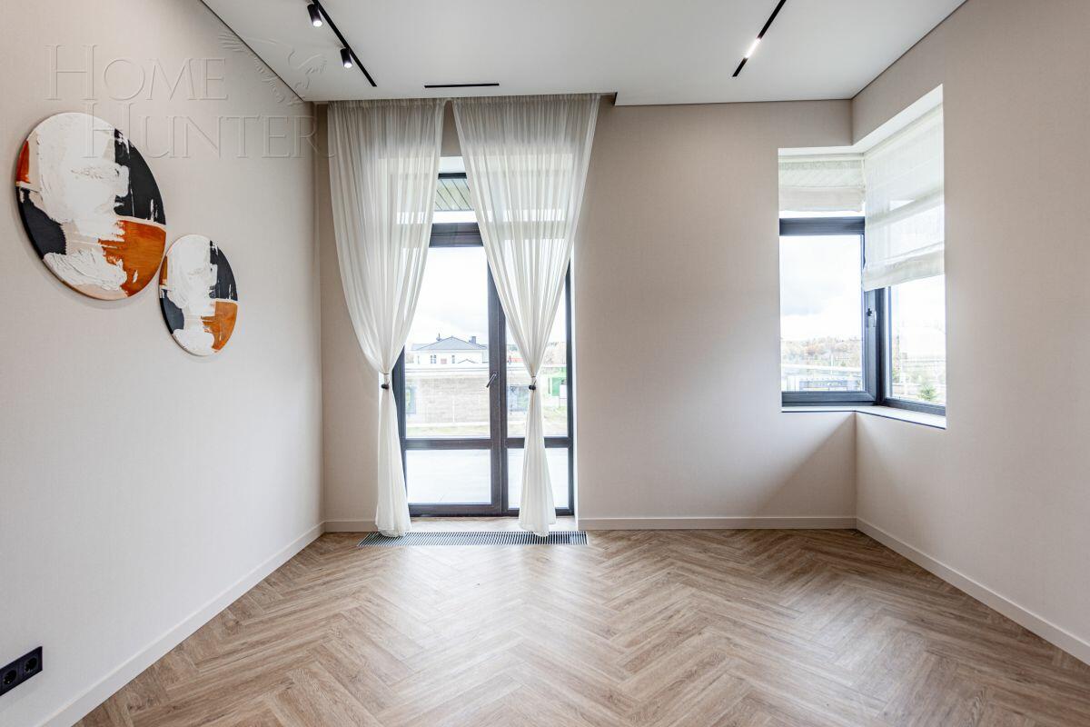 2-этажный коттедж 353 м² с отделкой