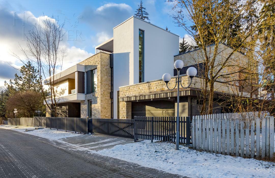 2-этажный коттедж 743 м² без отделки