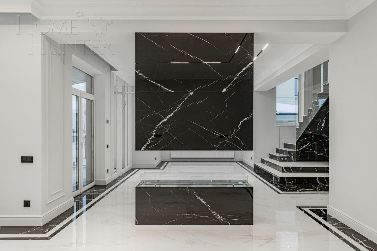 2-этажный коттедж 240 м² с отделкой