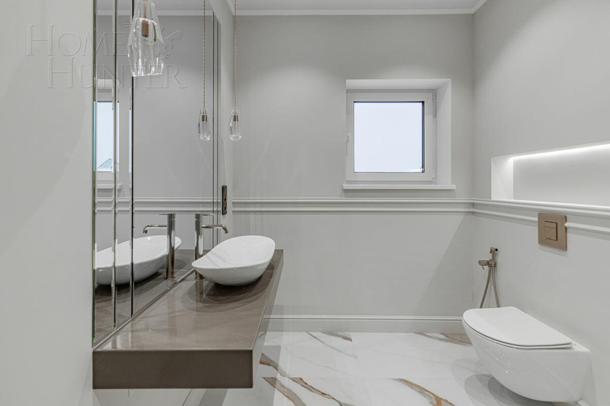 2-этажный коттедж 240 м² с отделкой