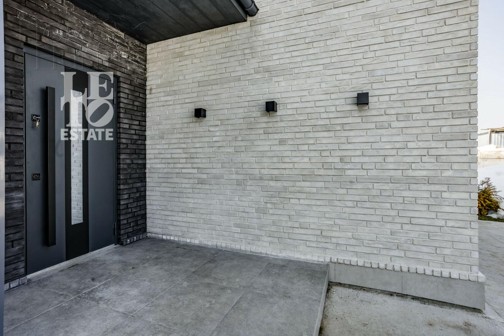 1-этажный коттедж 160 м² без отделки