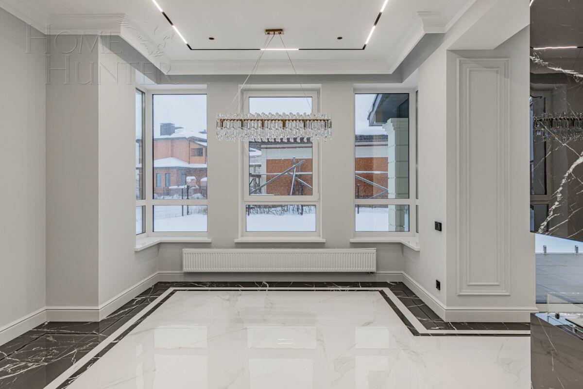 2-этажный коттедж 240 м² с отделкой