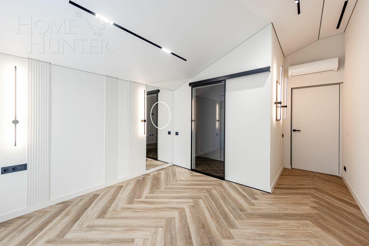 2-этажный коттедж 271 м² с отделкой