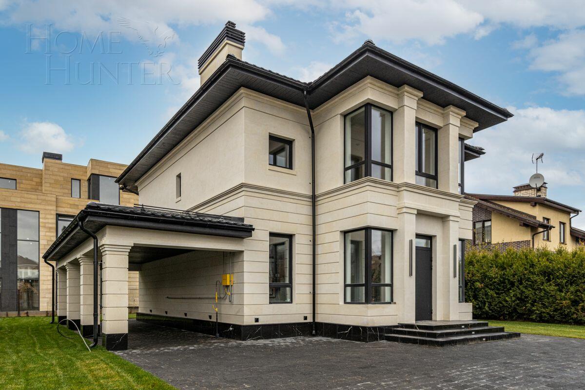 2-этажный коттедж 240 м² с отделкой