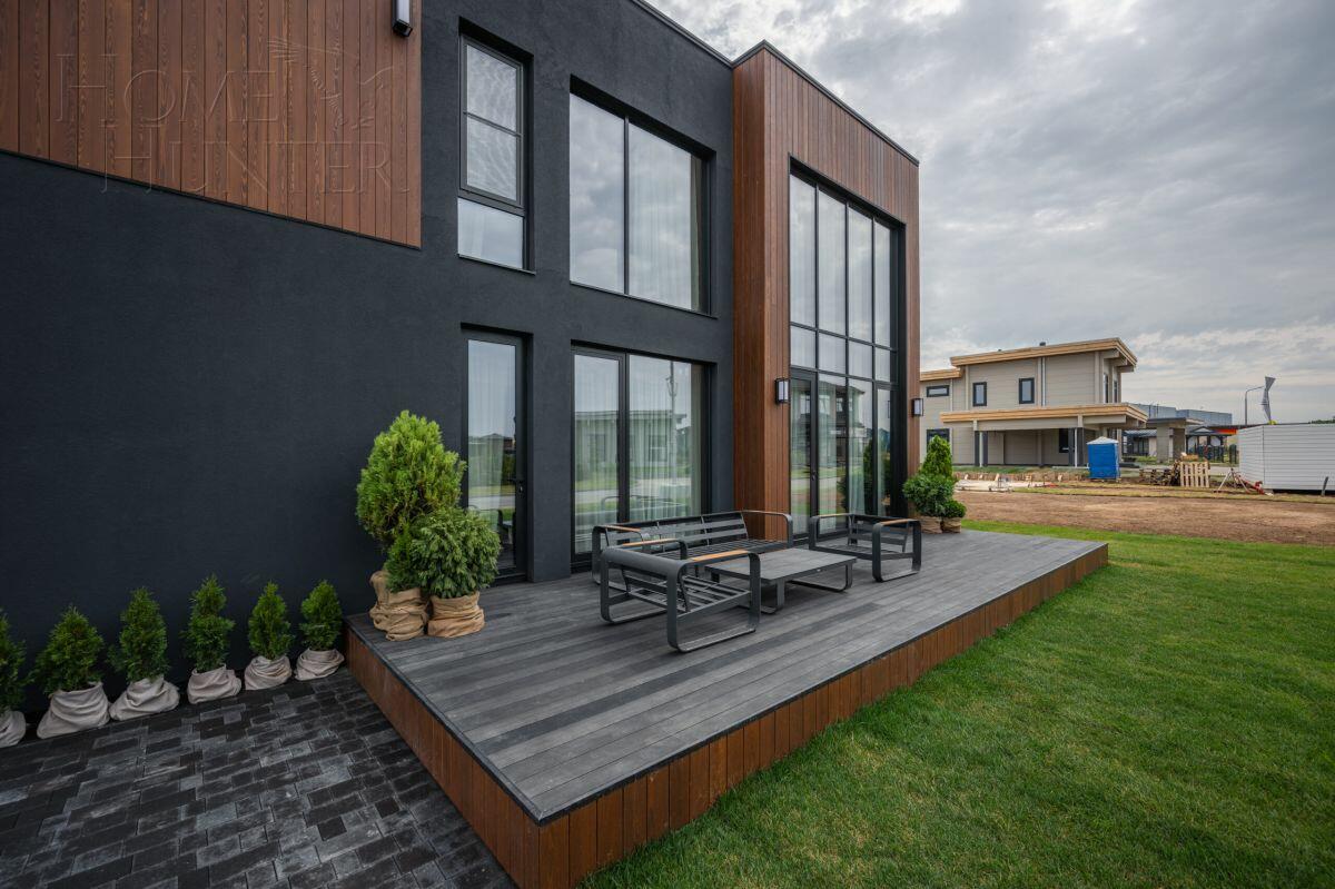 2-этажный коттедж 300 м² с отделкой