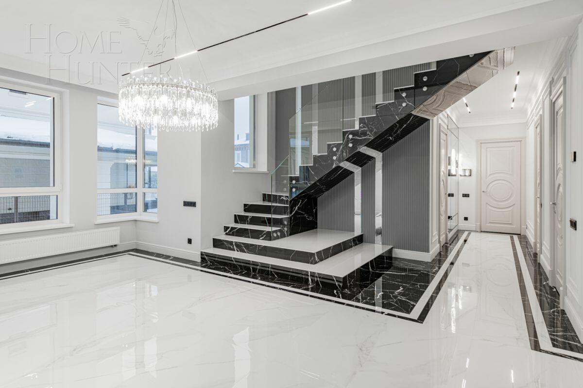 2-этажный коттедж 240 м² с отделкой