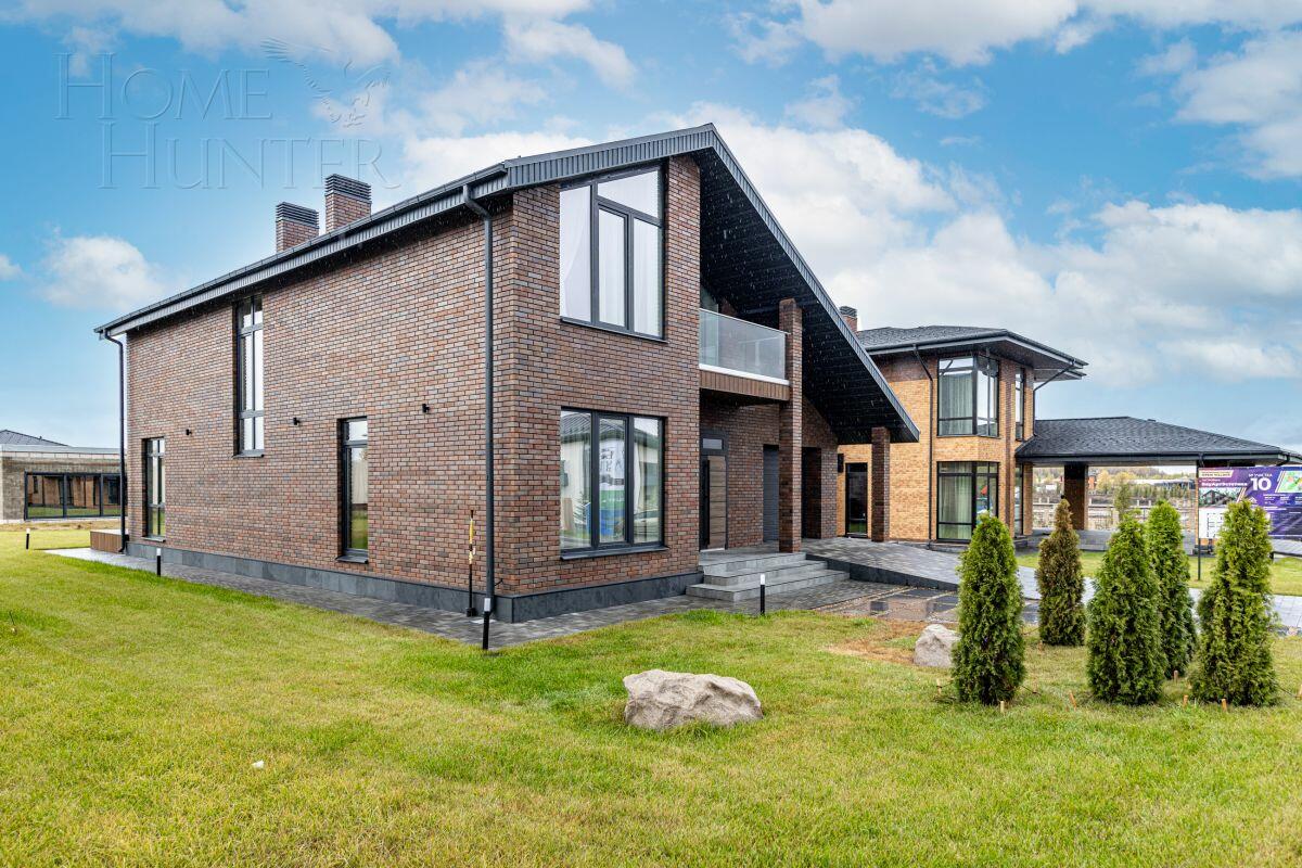 2-этажный коттедж 271 м² с отделкой