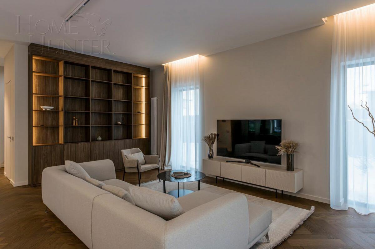 2-этажный коттедж 262 м² с отделкой