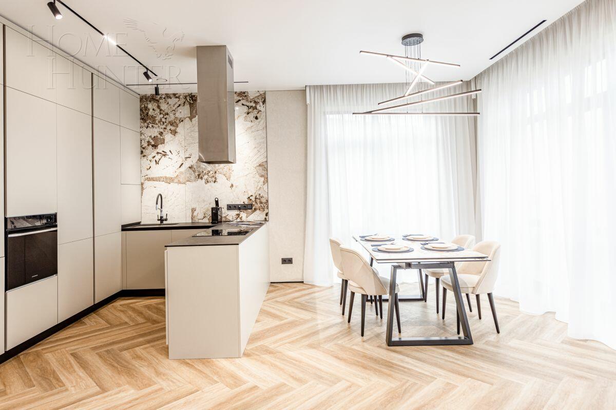 2-этажный коттедж 271 м² с отделкой