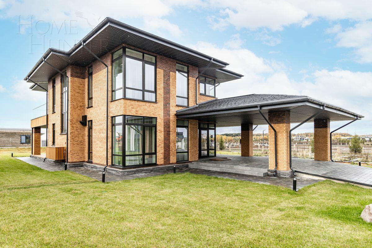 2-этажный коттедж 353 м² с отделкой