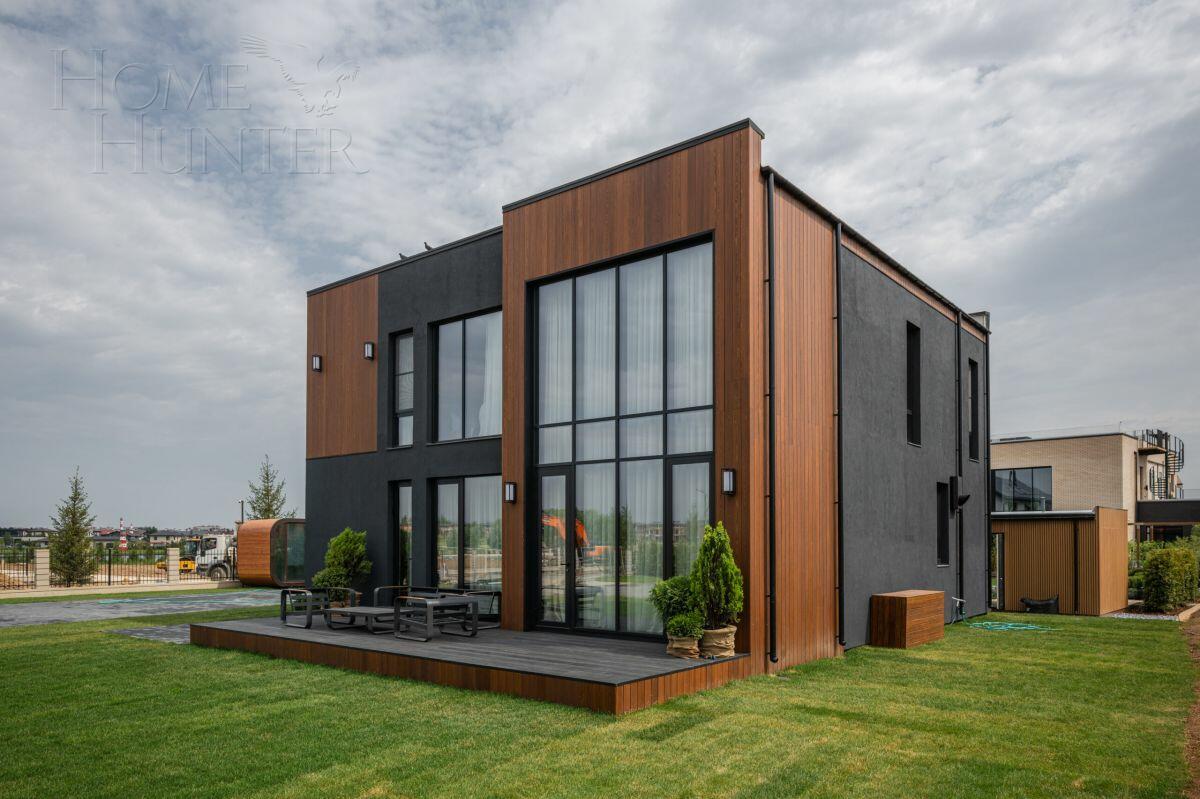 2-этажный коттедж 300 м² с отделкой