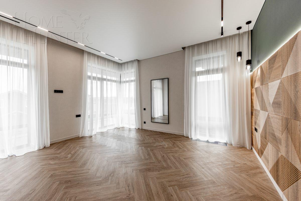 2-этажный коттедж 353 м² с отделкой