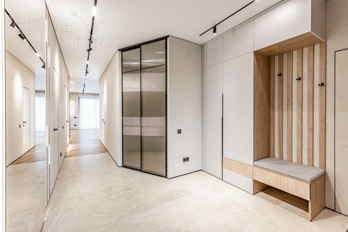 2-этажный коттедж 271 м² с отделкой