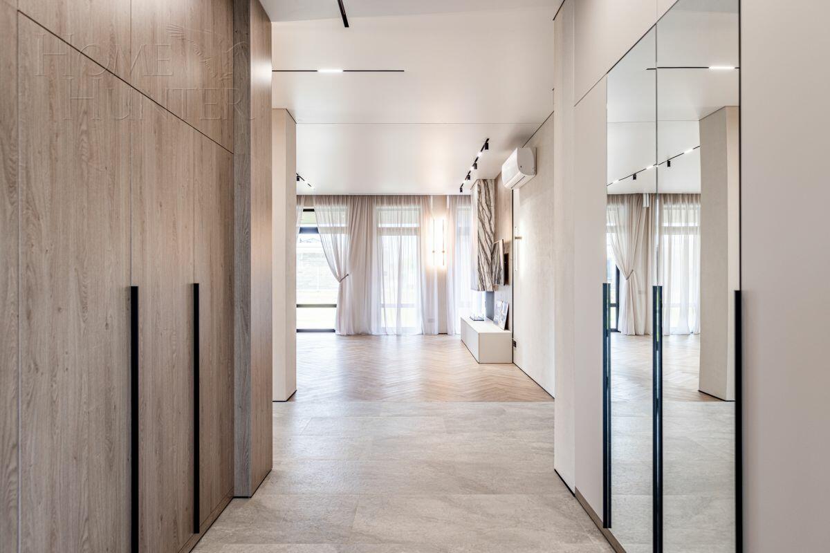 2-этажный коттедж 353 м² с отделкой