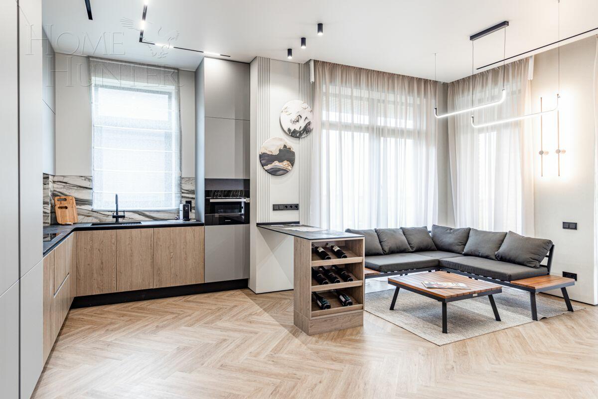 2-этажный коттедж 353 м² с отделкой