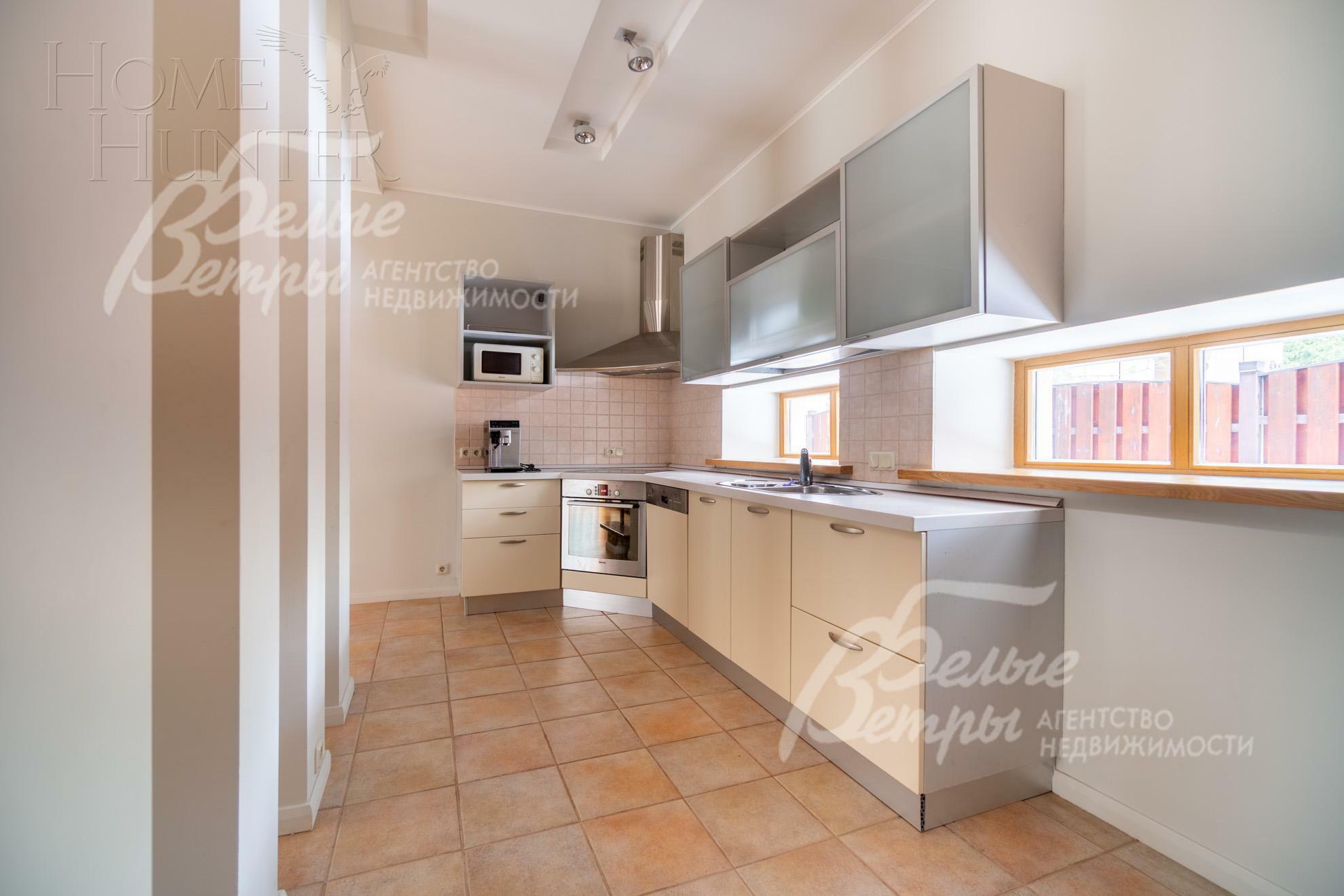 2-этажный коттедж 700 м² с отделкой