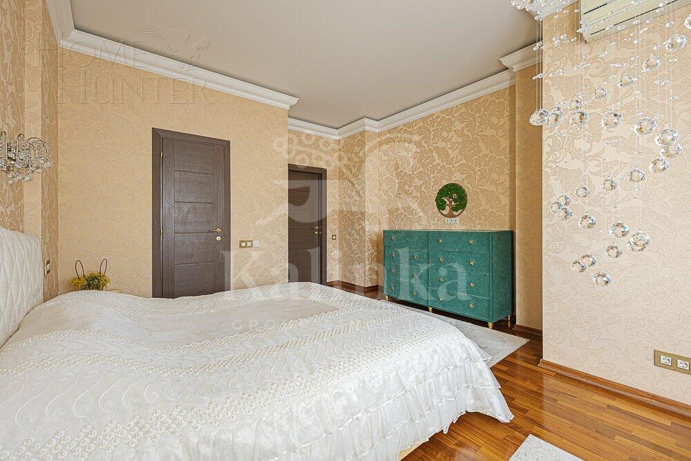 3-КОМН. КВАРТИРА С ОТДЕЛКОЙ 99.9 М² НА 3 ЭТАЖЕ