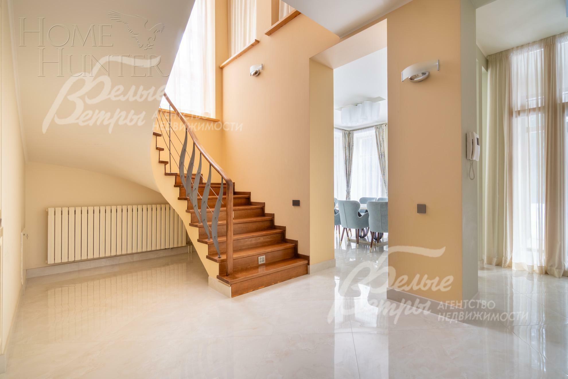 2-этажный коттедж 700 м² с отделкой