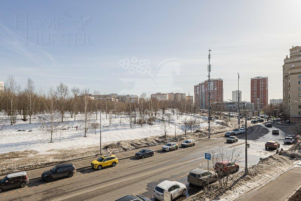 3-КОМН. КВАРТИРА С ОТДЕЛКОЙ 99.9 М² НА 3 ЭТАЖЕ