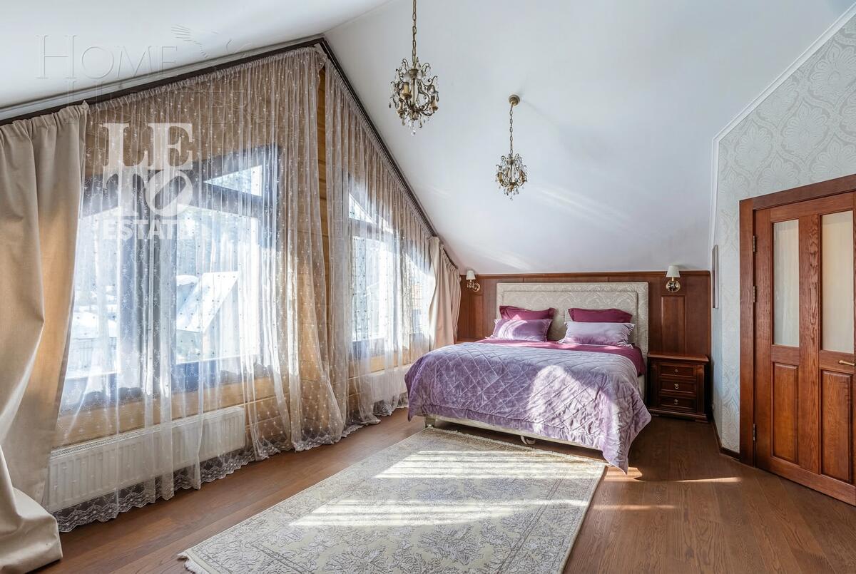 6-этажный коттедж 271 м² с отделкой