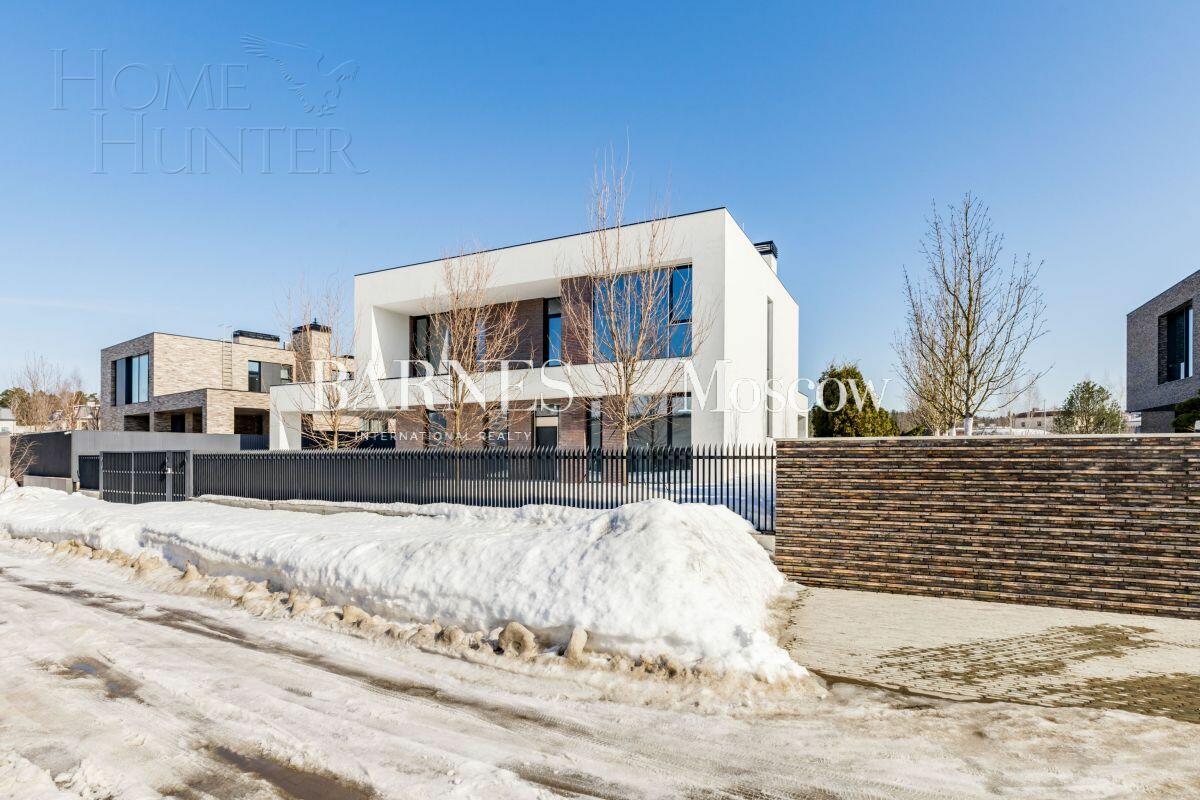 2-этажный коттедж 365 м² без отделки