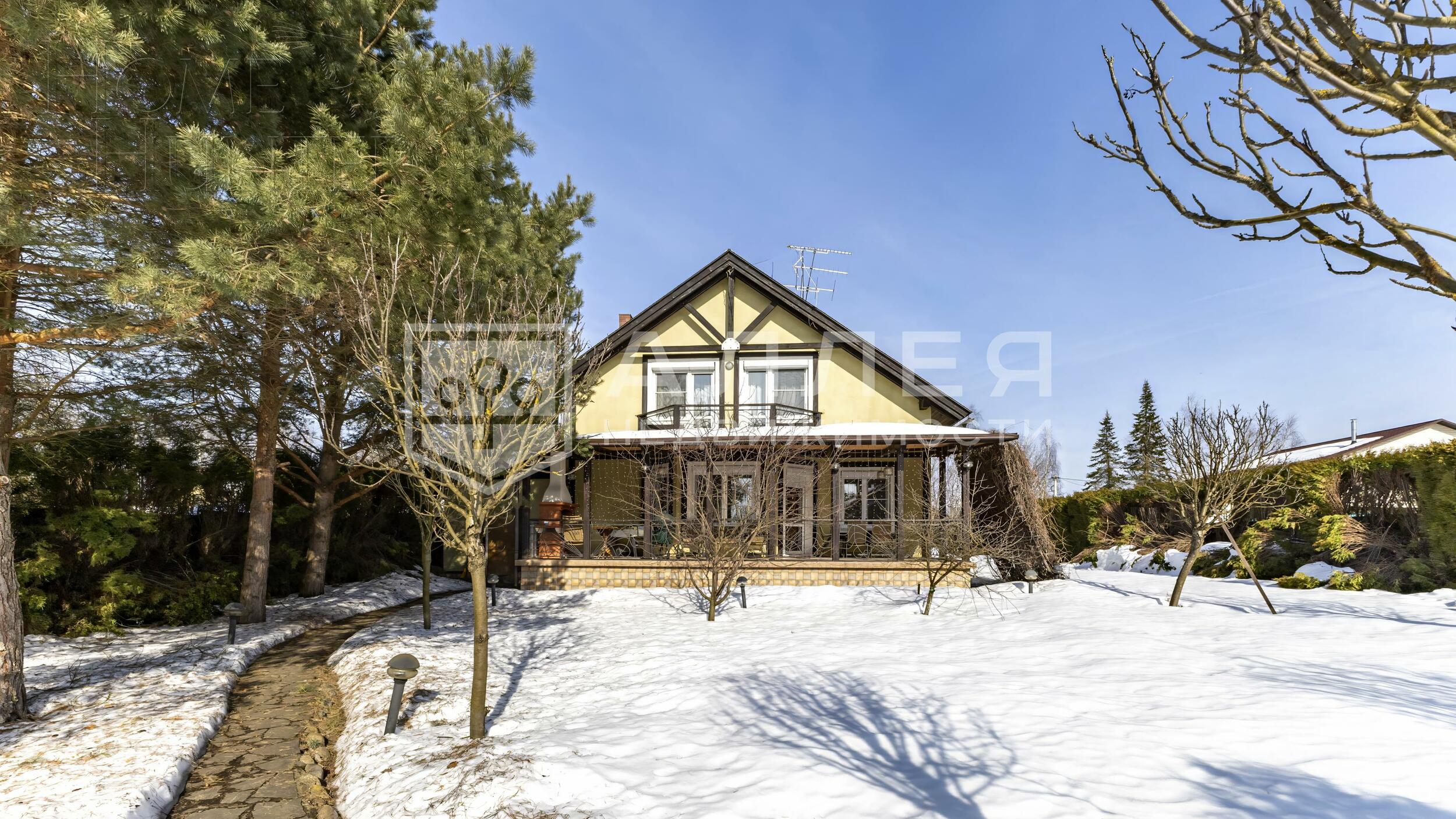 2-этажный коттедж 310 м² с отделкой