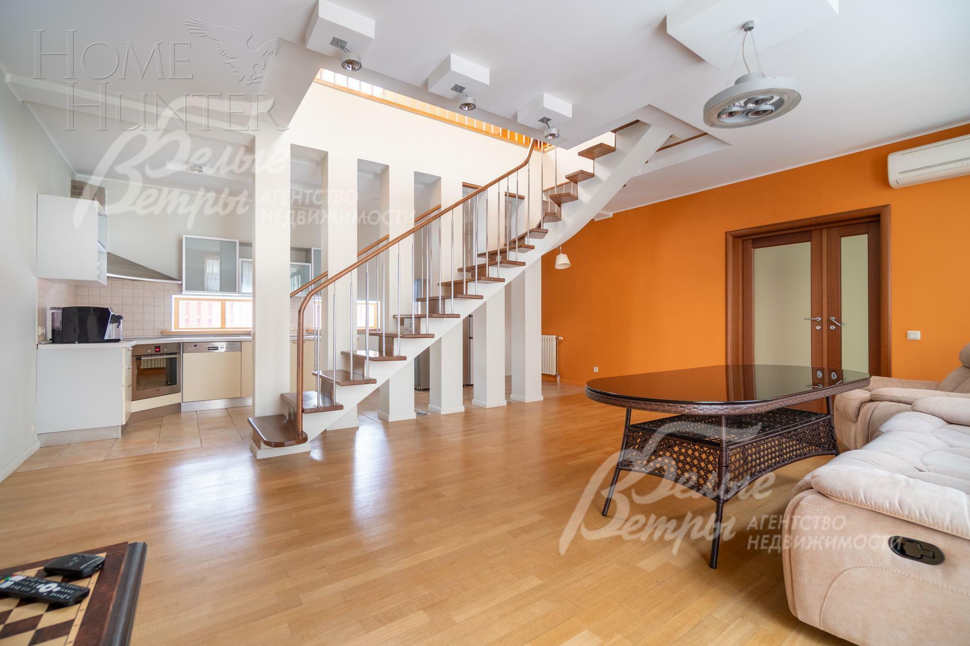 2-этажный коттедж 700 м² с отделкой