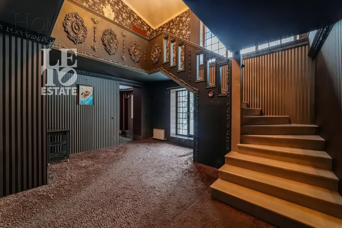 2-этажный коттедж 511 м² с отделкой