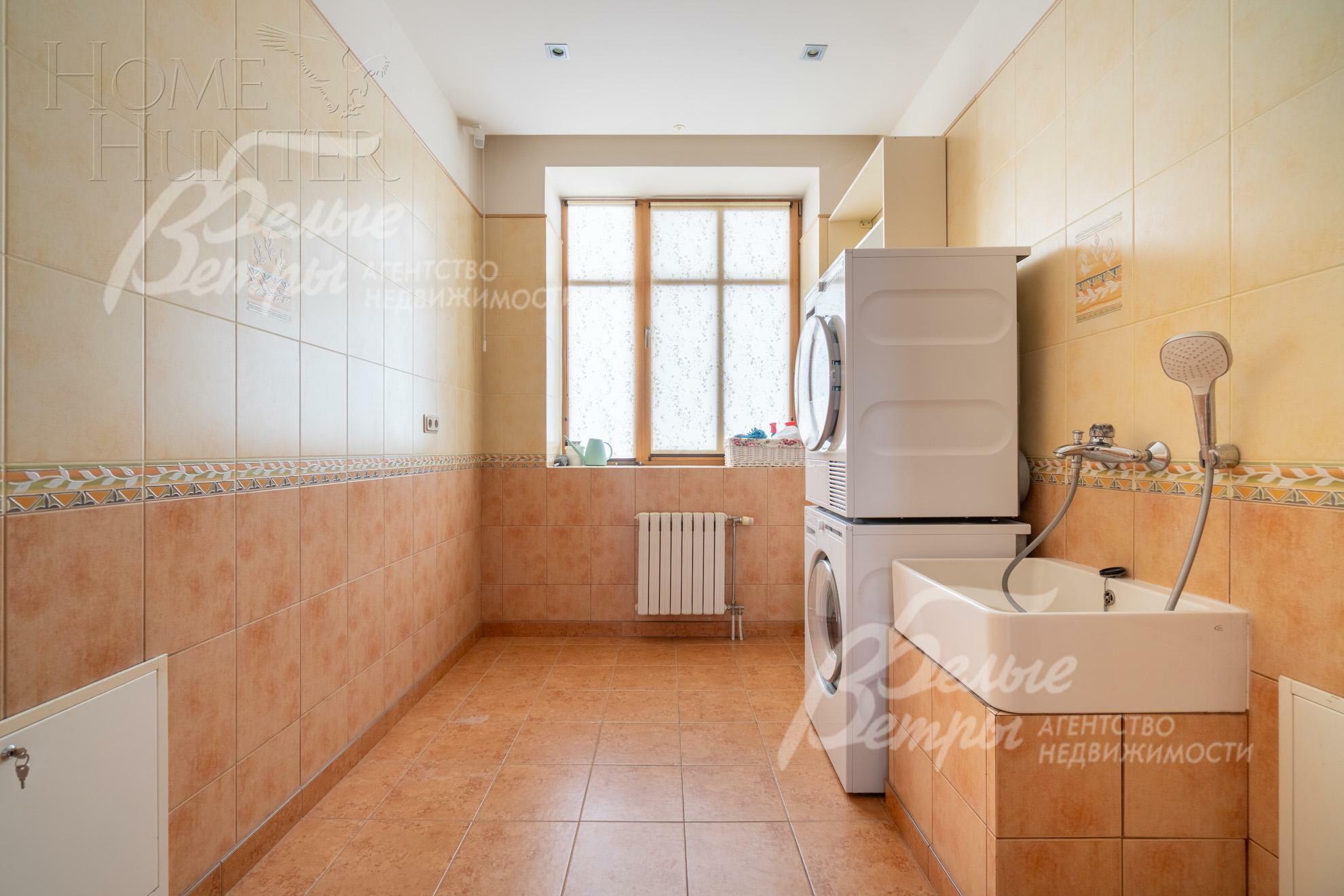 2-этажный коттедж 700 м² с отделкой