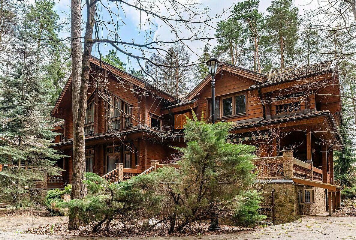 2-этажный коттедж 1 175.7 м² с отделкой