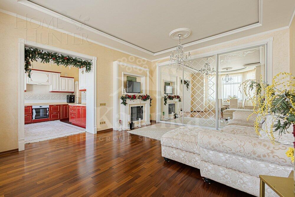 3-КОМН. КВАРТИРА С ОТДЕЛКОЙ 99.9 М² НА 3 ЭТАЖЕ