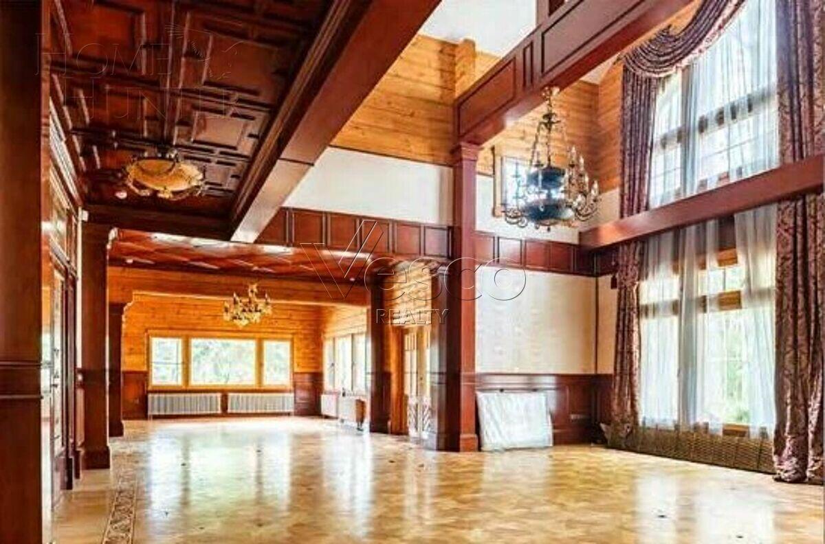 2-этажный коттедж 1 175.7 м² с отделкой