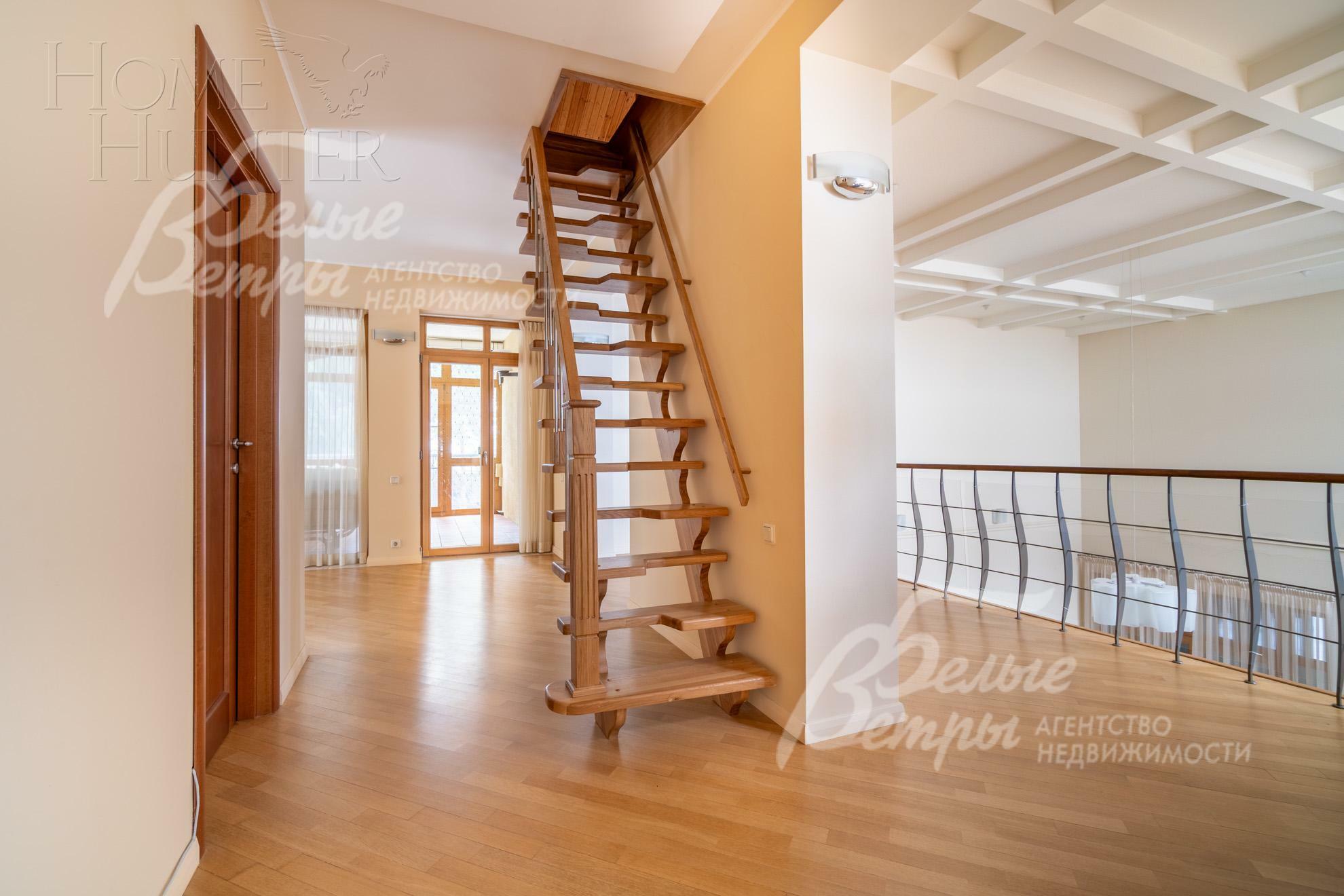 2-этажный коттедж 700 м² с отделкой