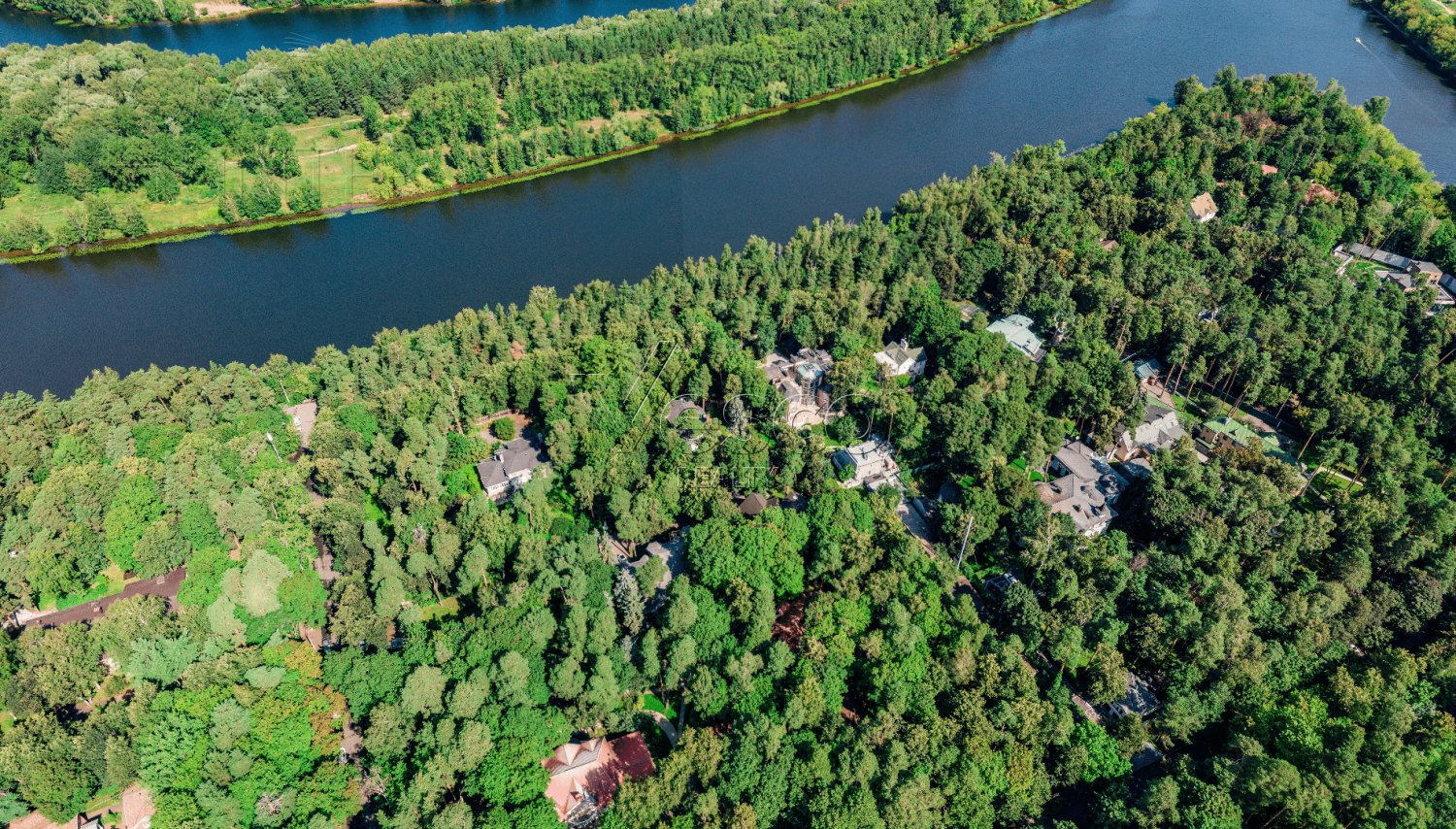 Участок 39 сот. в охраняемом поселке