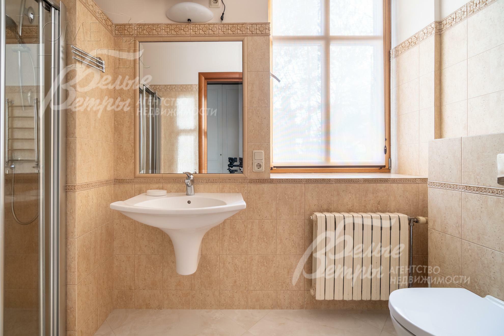 2-этажный коттедж 700 м² с отделкой