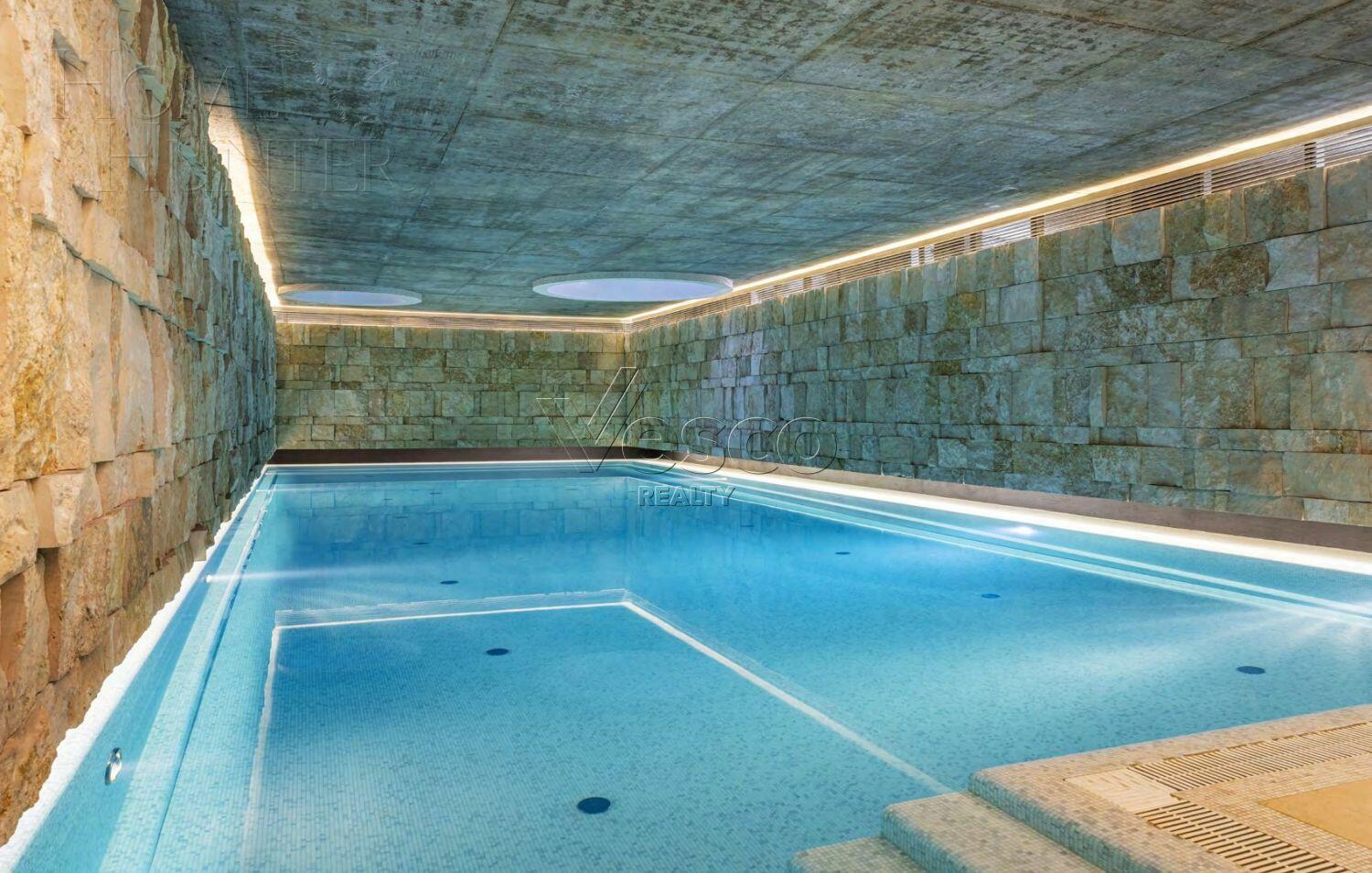 2-этажный коттедж 2 534 м² с отделкой