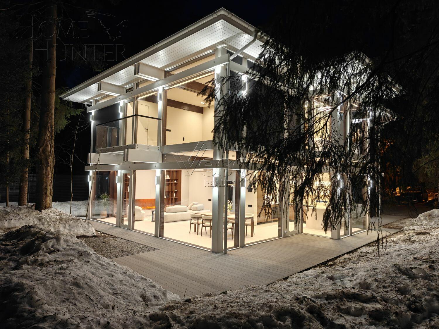 2-этажный коттедж 310 м² с отделкой