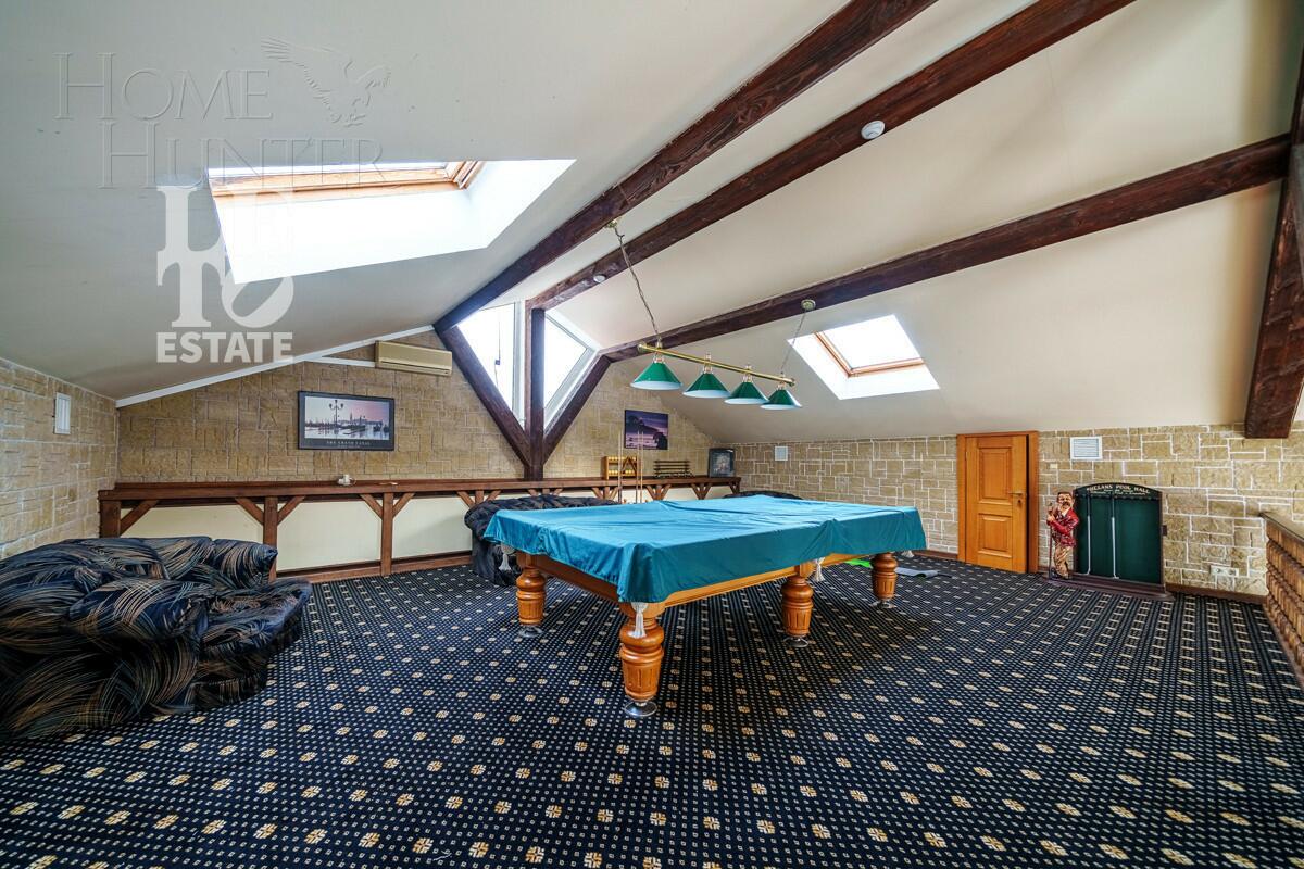 3-этажный коттедж 840 м² с отделкой