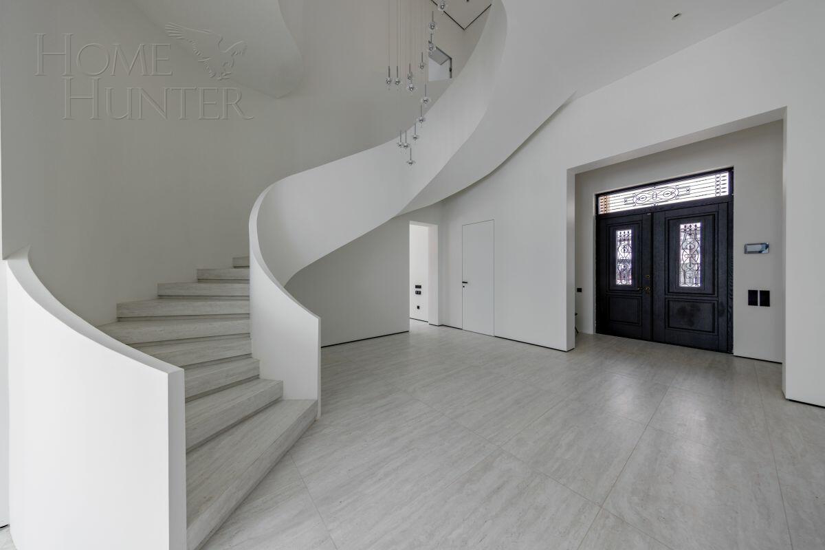 2-этажный коттедж 459.4 м² с отделкой