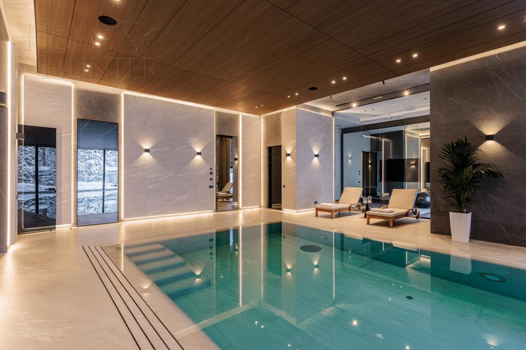 2-этажный коттедж 1 731 м² с отделкой