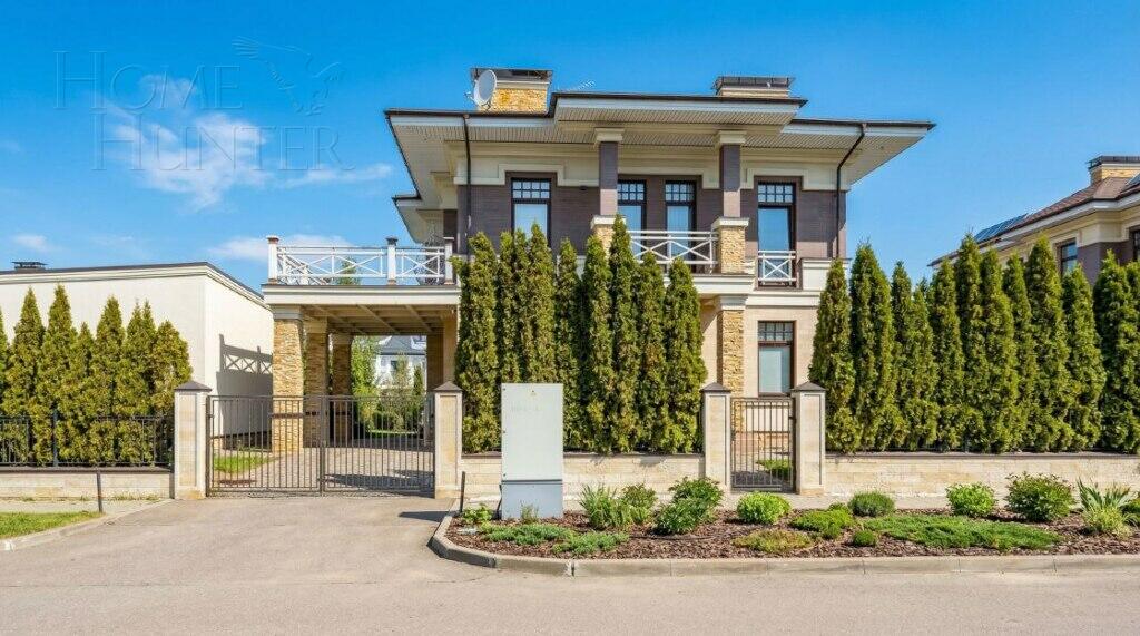 2-этажный коттедж 329 м² с отделкой