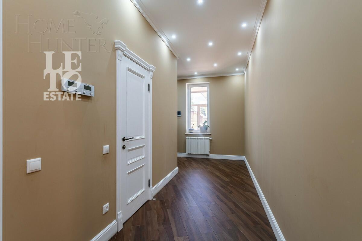 2-этажный коттедж 253 м² с отделкой