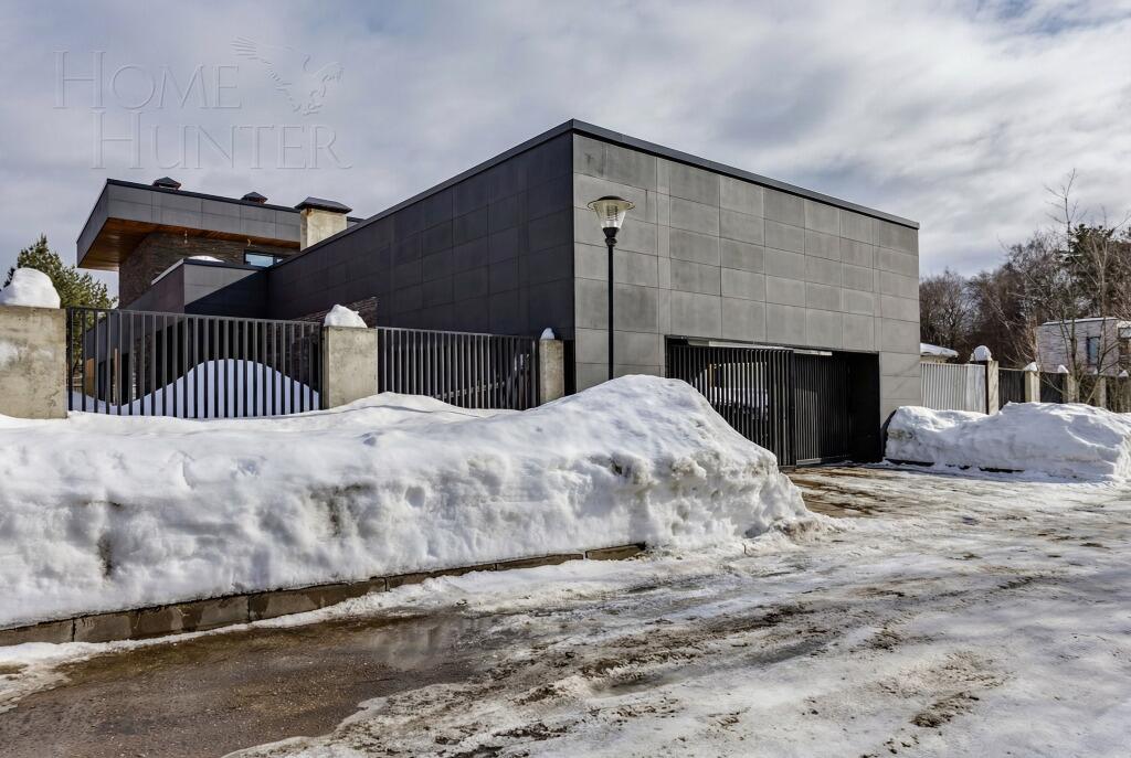 2-этажный коттедж 1 538 м² без отделки