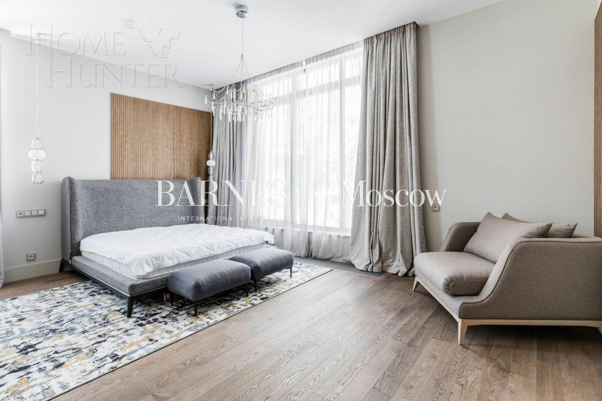 2-этажный коттедж 400 м² с отделкой