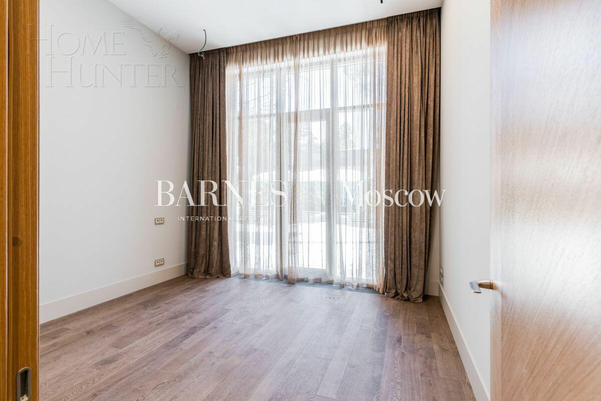 2-этажный коттедж 400 м² с отделкой