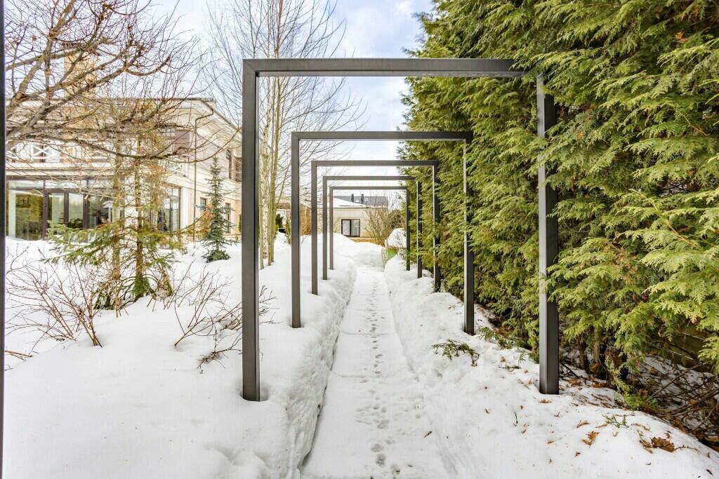 2-этажный коттедж 329 м² с отделкой